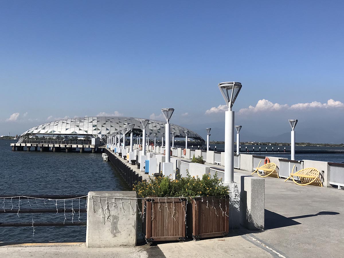 東港東津小巨蛋